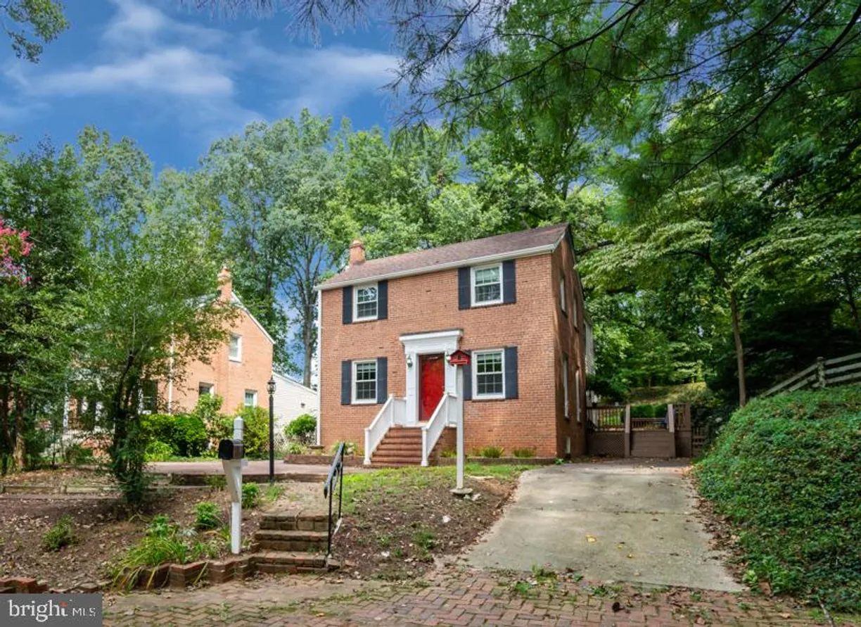 4311 Puller Dr