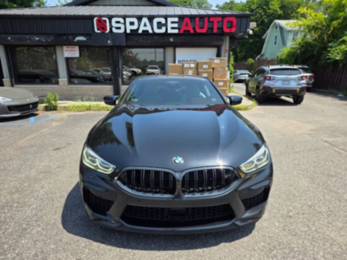 BMW M8 Competition Coupé 2D de ocasión, año 202063281977715841122