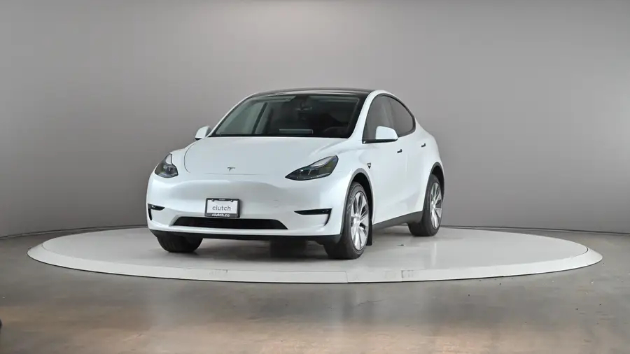 2023 Tesla Model Y64389456611073120