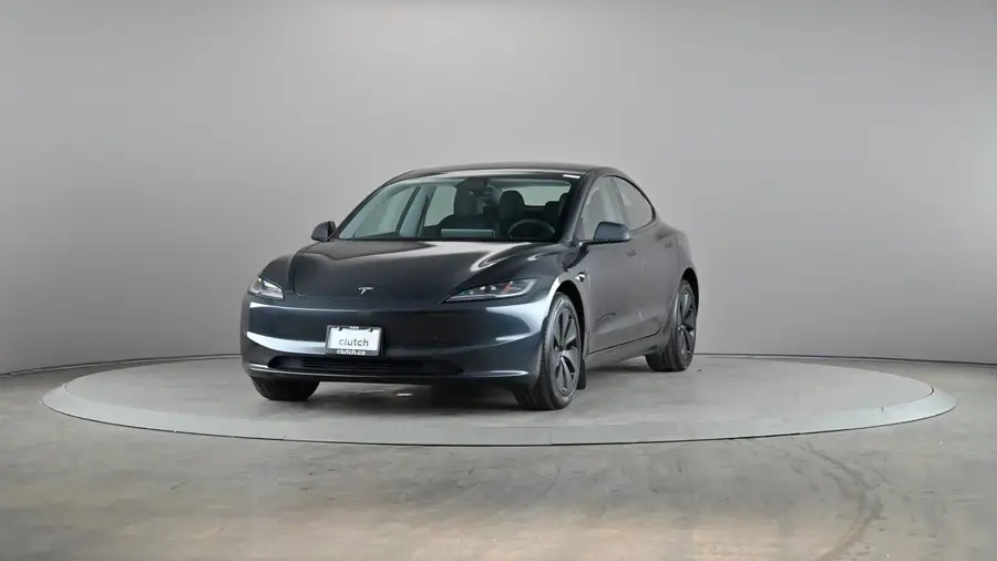 2024 Tesla Model 364331548605314124