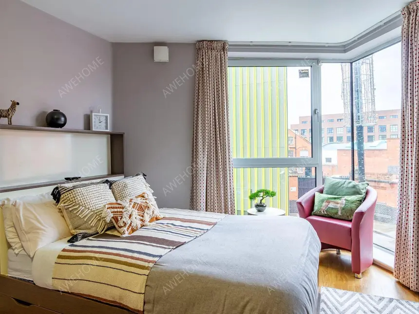 Camden Hawley Crescent - Estudio Silver