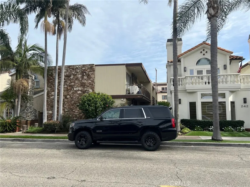 244 5th Street, Seal Beach, CA