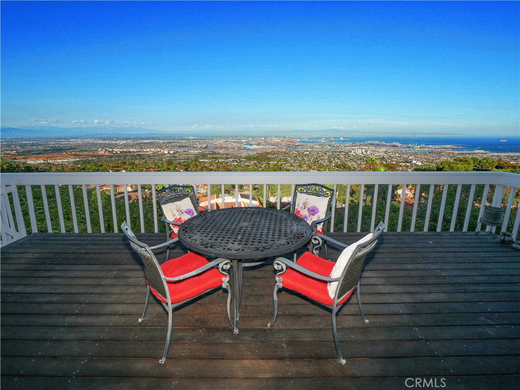 30040 Grandpoint Lane, Rancho Palos Verdes CA, 9027563656660449539122