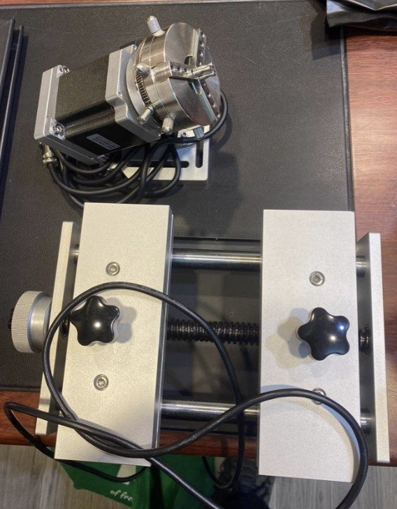 Láser de fibra para corte y grabado de oro y joyería, 50 W