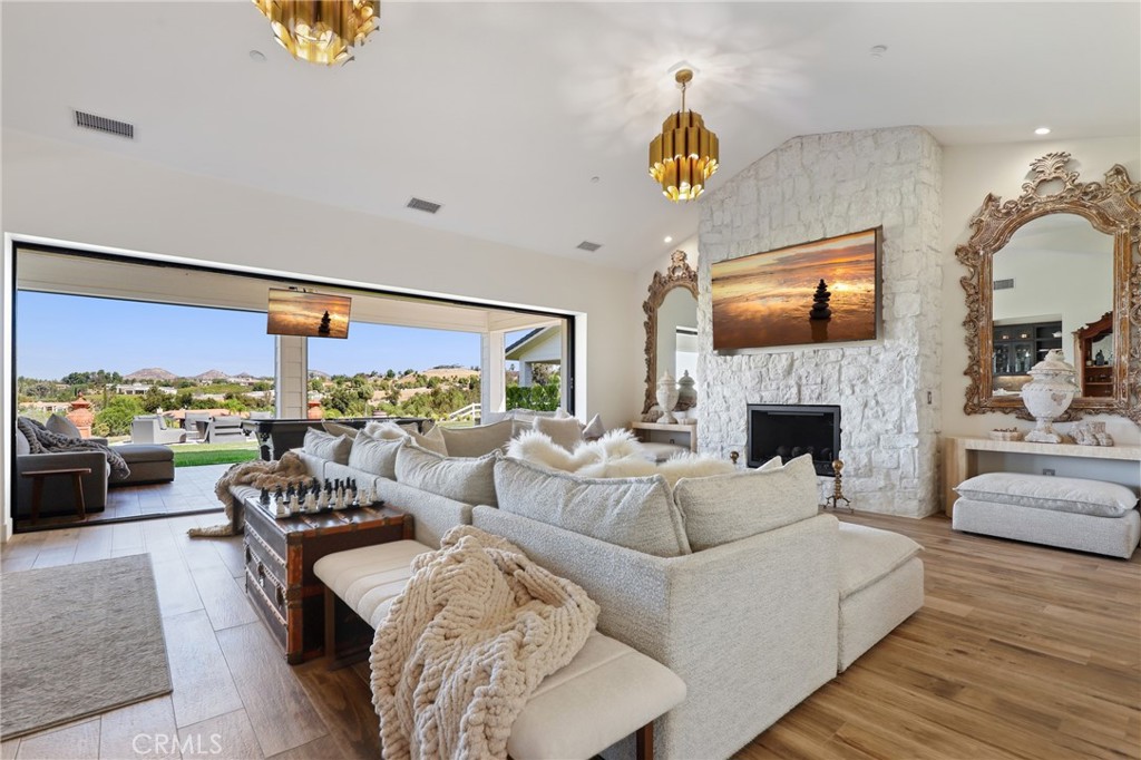 40756 Los Ranchos Circle, Temecula CA, 9259263844794820609120