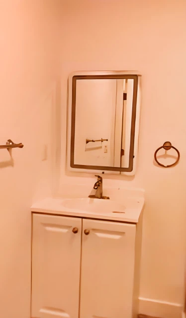 1363 1/4 W 35th St63400244620931121