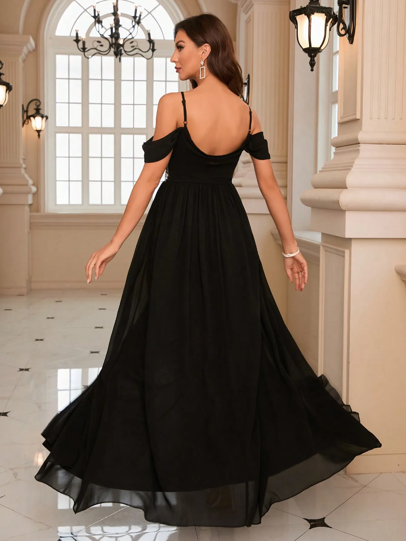vestido de dama de honor sin tirantes de gasa  
vestido de noche floral con retazos63435301441027123