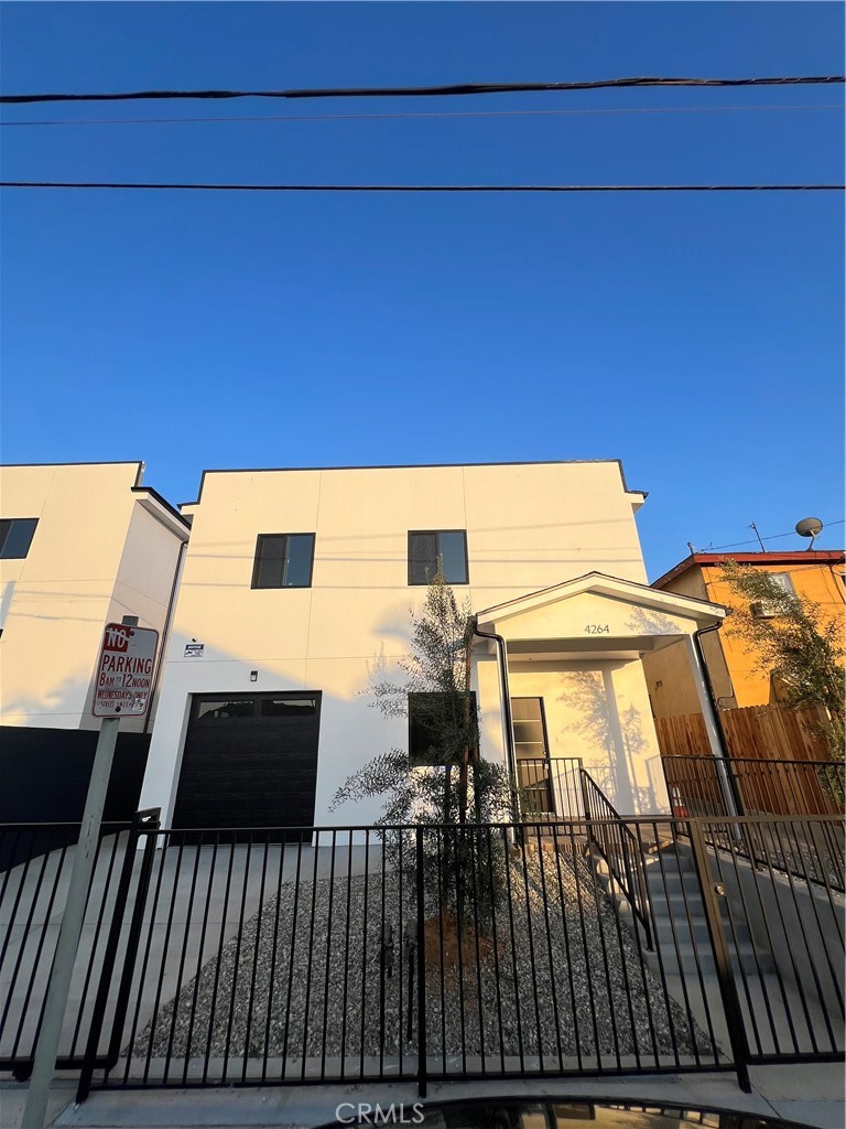 4264 Capistrano Way East Los Angeles CA, 9006364140067627009120