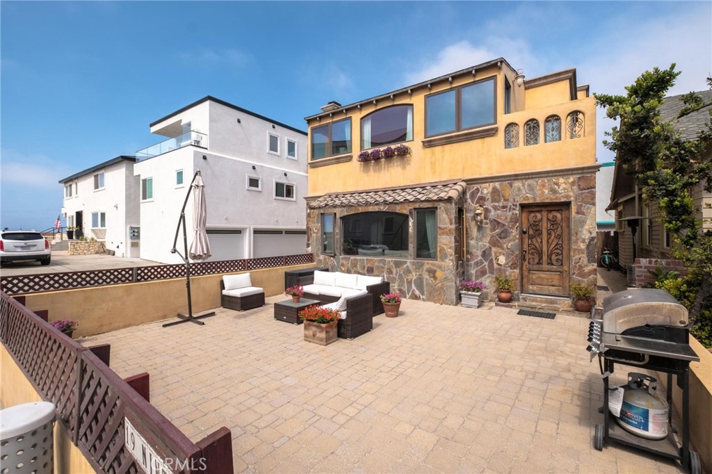 $9,950/month 19 9th Hermosa Beach CA, 9025464098269549825121
