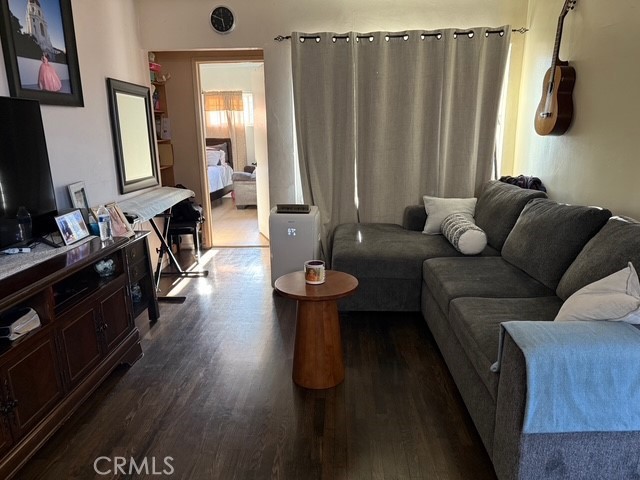 252 W 112th, Los Angeles CA, 9006163822019928323122