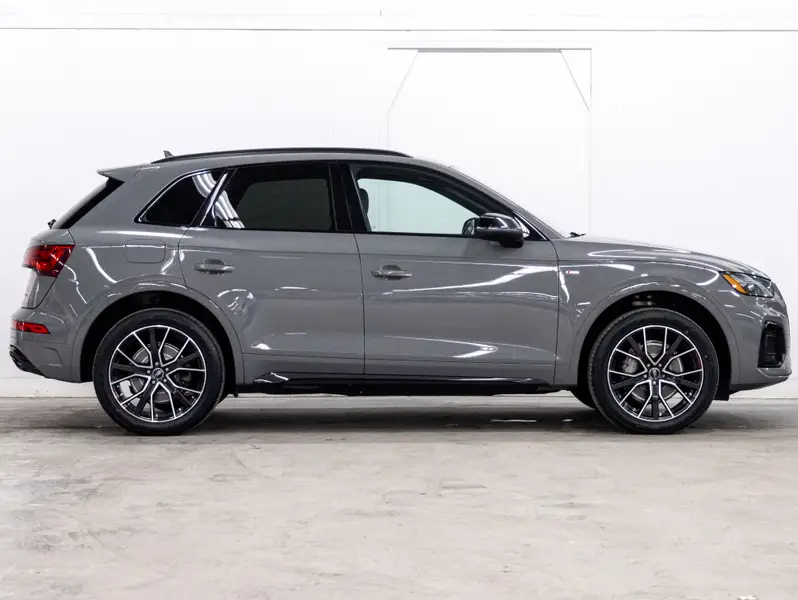 2021 Audi Q563514777810049123