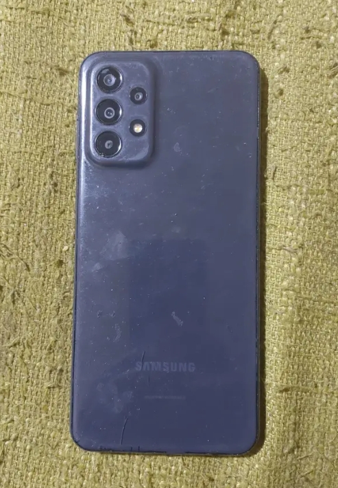 Samsung A23