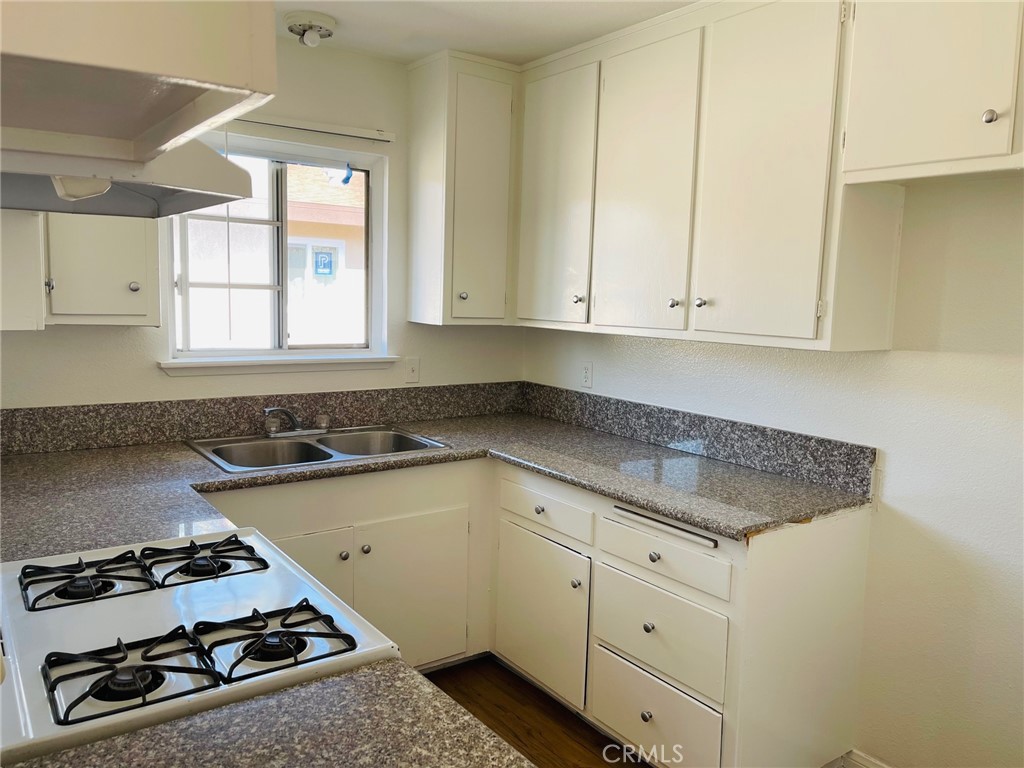$1,795/mes 10652 Burton Street D Riverside CA, 9250564112639997313121