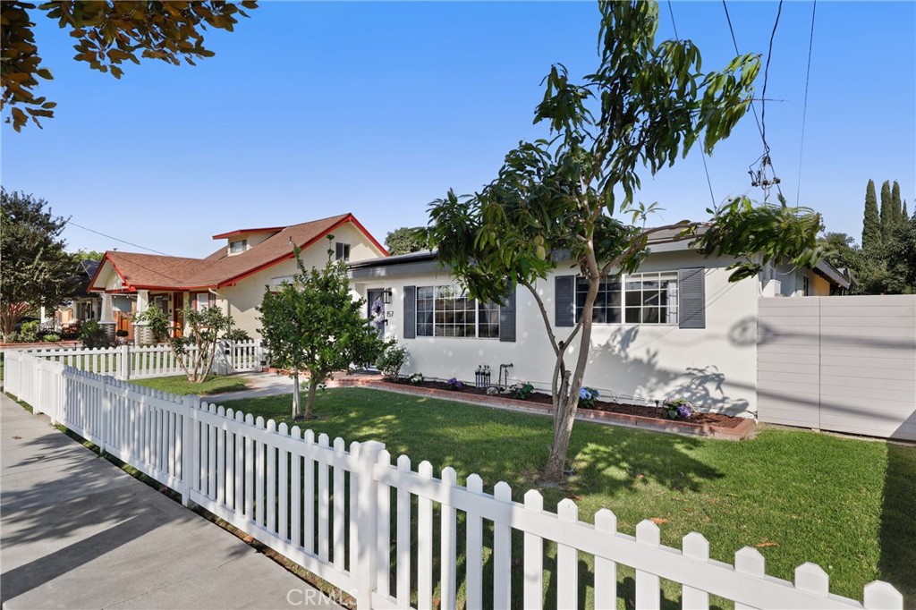 157 Pacific Street, Tustin CA, 9278063844879042049122