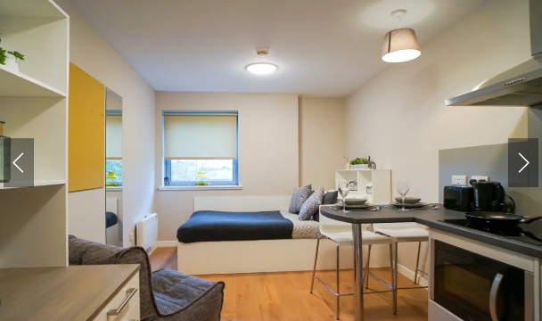 Centro House