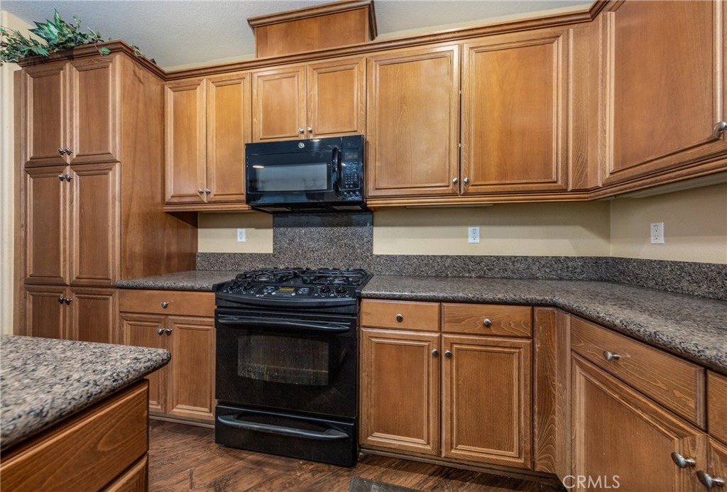 366 Suncup Circle, Hemet CA, 9254363878165150467122