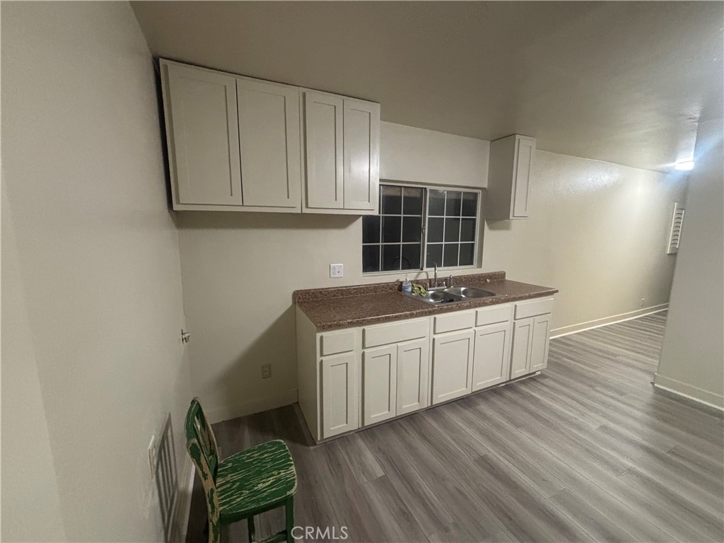 $2,700/month 5540 Trail Canyon Jurupa Valley CA, 9715264134358503555122