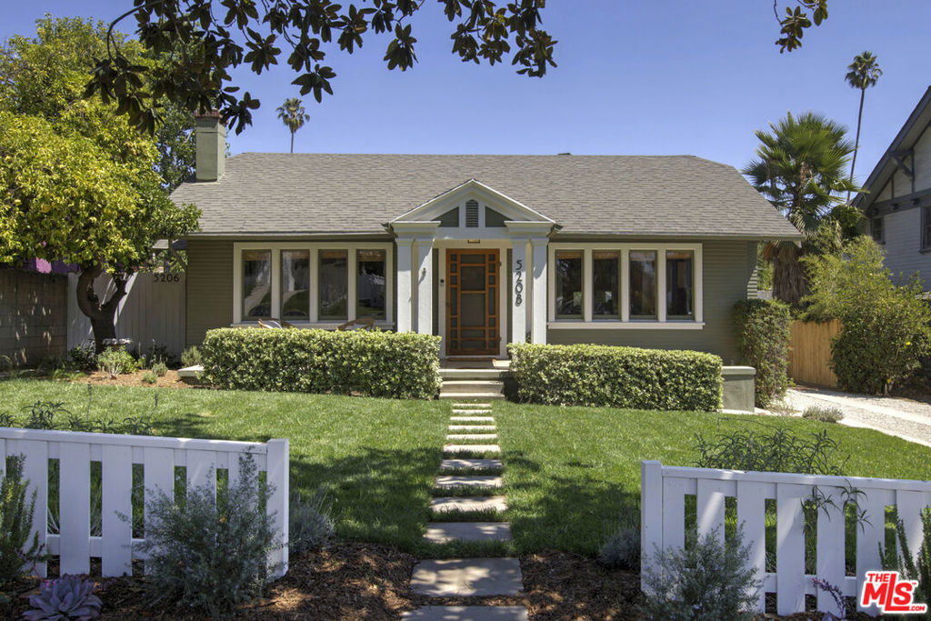 5208 N Maywood Avenue, Los Ángeles CA, 9004163633301693827121
