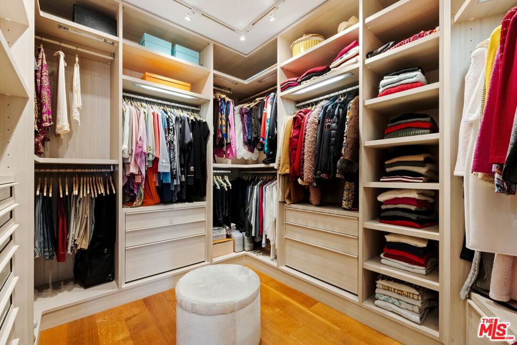 1476 Blue Jay Way Los Angeles CA, 9006963866967104769120