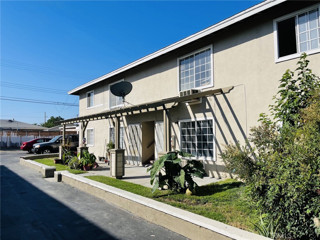 $1,795/mes 10652 Burton Street D Riverside CA, 9250564112639997313120