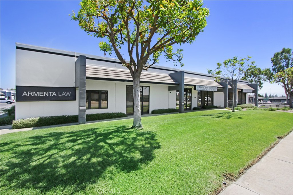 6 N Central Ave, Upland CA, 9178663701672722179121