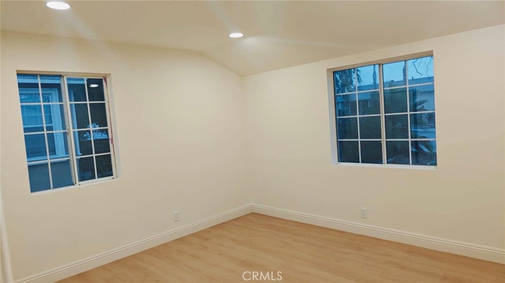 725 Clark Avenue, Pomona CA, 9176764089533934082121