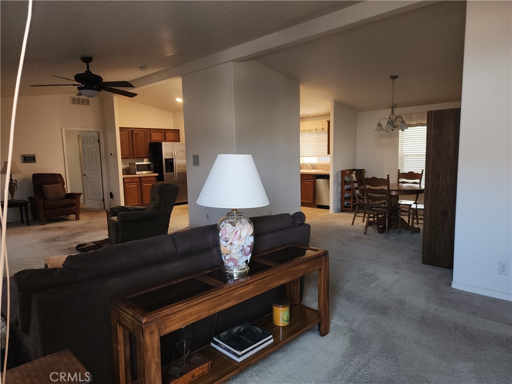 310 Magpie Fountain Valley CA, 9270864091626402945120