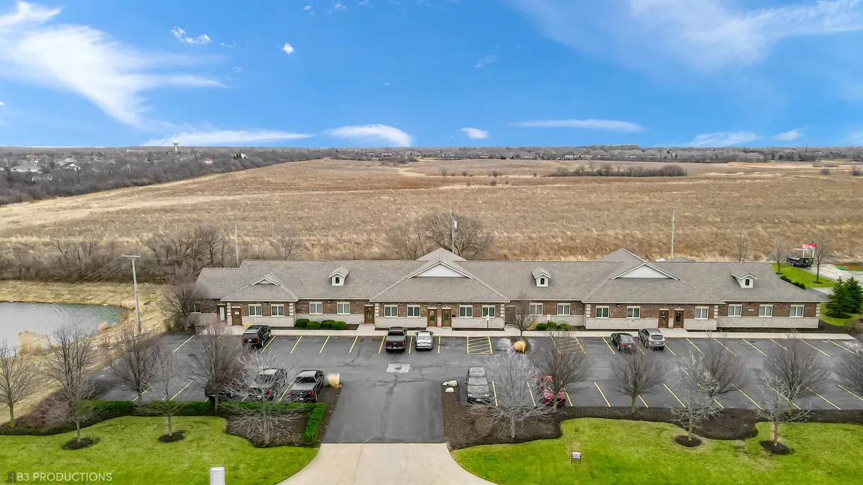 12410 W Horseshoe Drive, 1 New Lenox, IL 60451