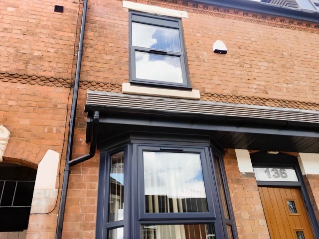Shared House · 6BR 6BA ··· 136 Tiverton Rd