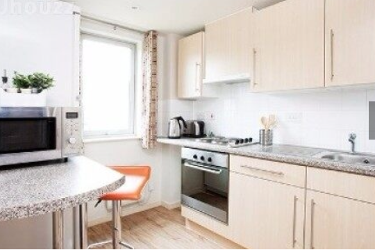 Phoenix Court64508285161091122