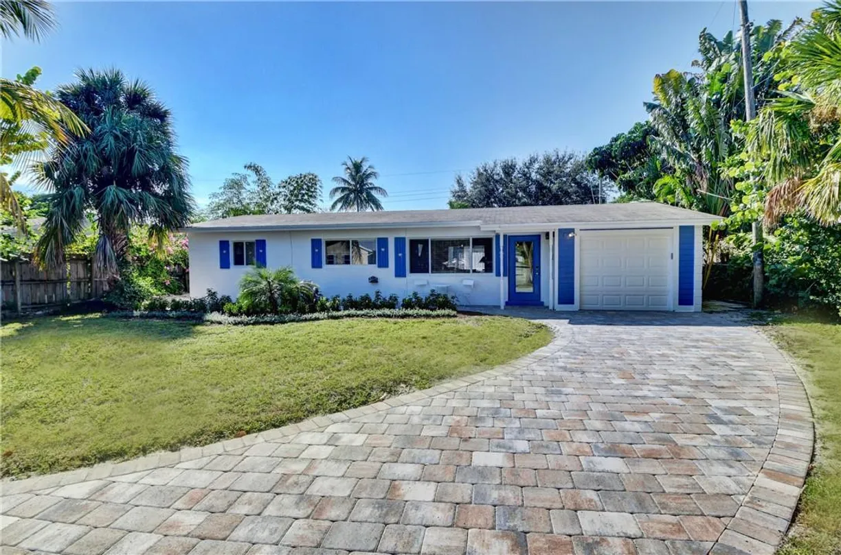 10 S Swinton Cir