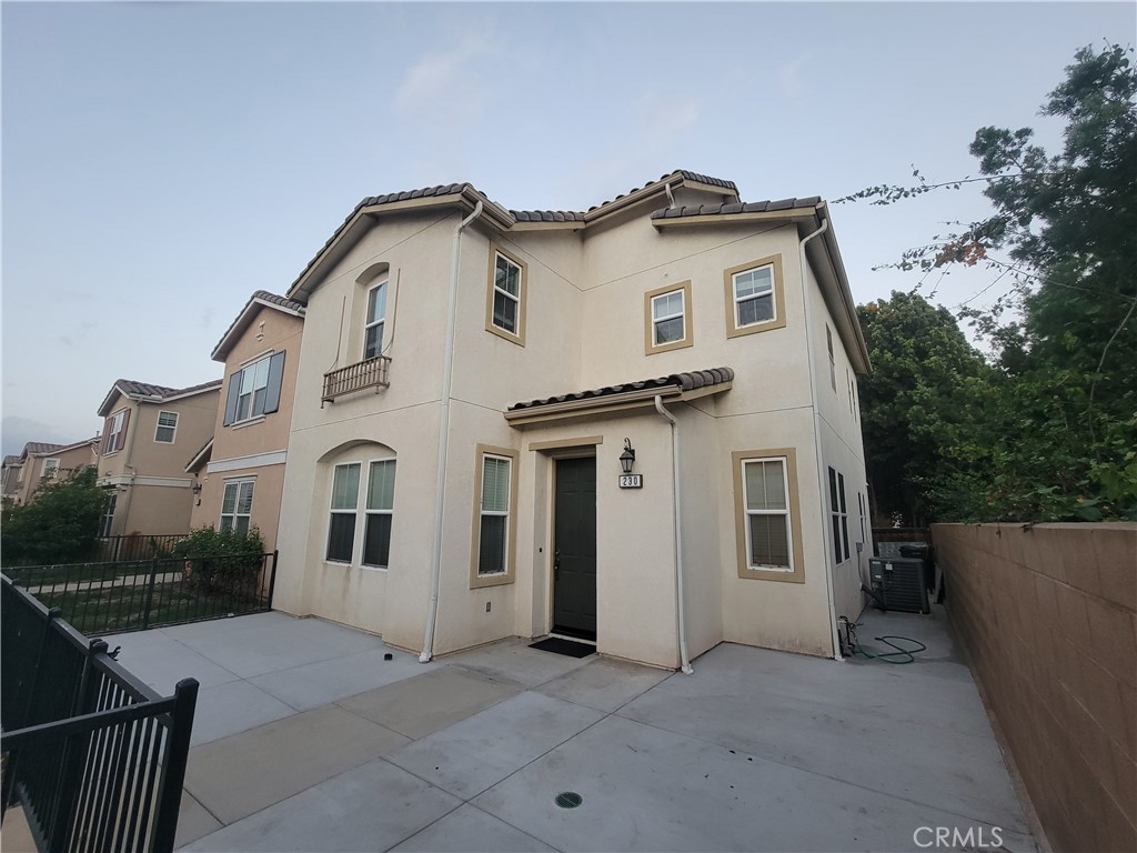 230 Tiger Placentia CA, 9287064078055232770120