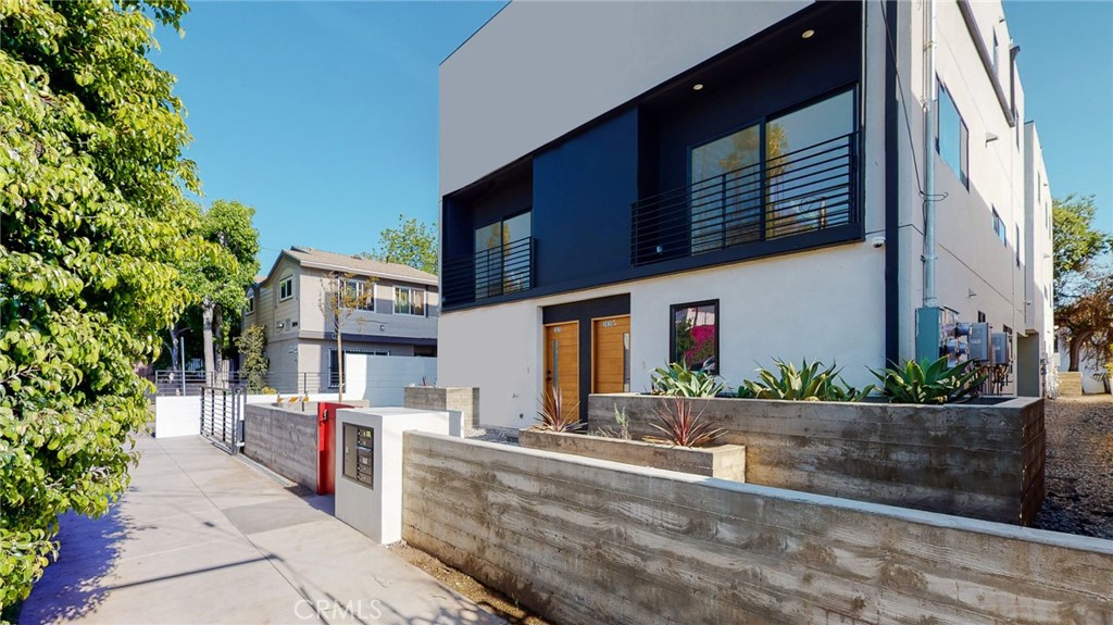 $4,650/mes 3820 1/2 Mont Clair Street 2 Los Angeles CA, 9001864112722981635122