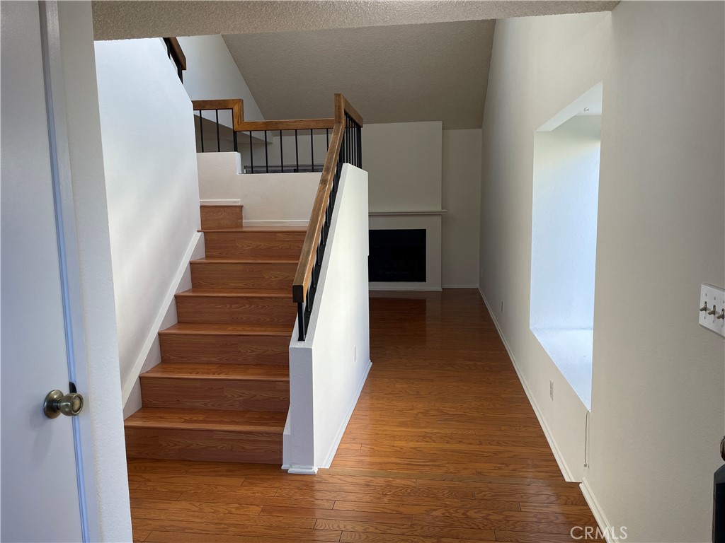 821 Manchester Court Claremont CA, 9171164085006902402121