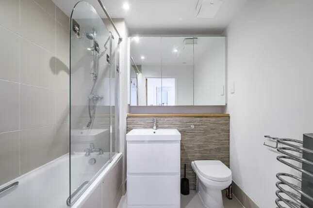 '2-Bed Flat – £1537616474430525443