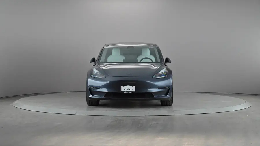 2022 Tesla Model 364531088333187122