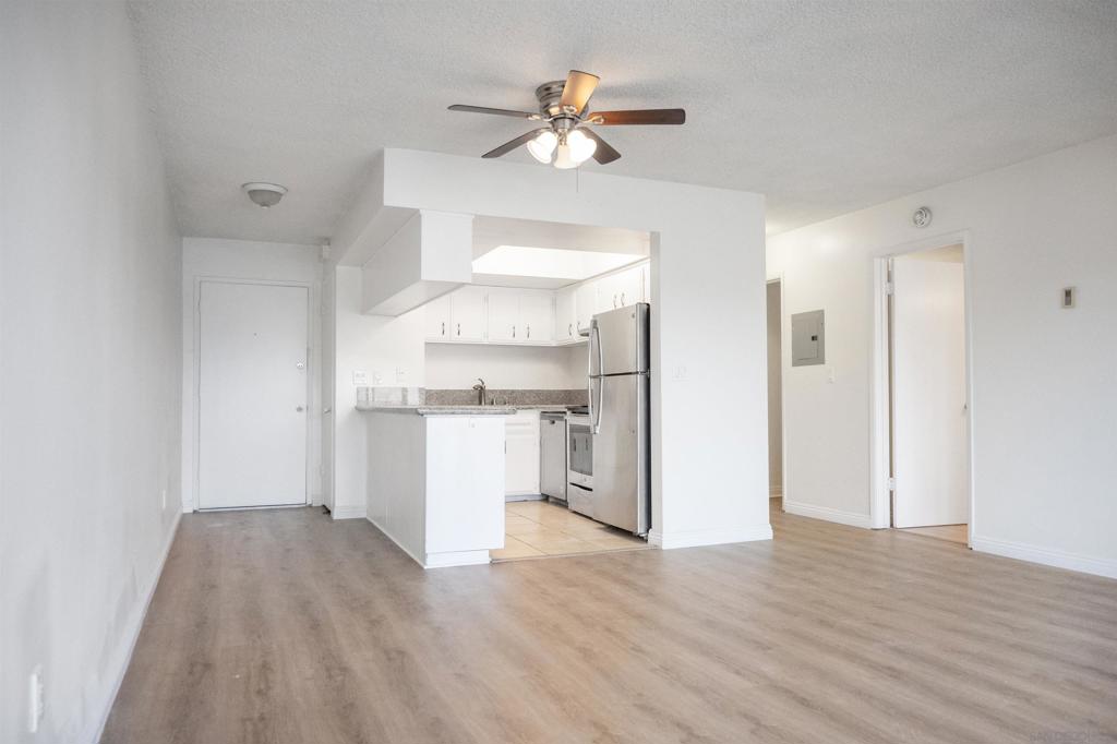 7555 Linda Vista 9 San Diego CA, 9211163867849935491121