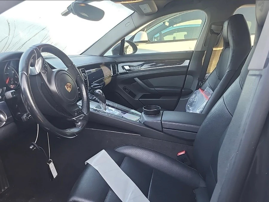 2016 Porsche Panamera 4D Hatchback64185911296386122