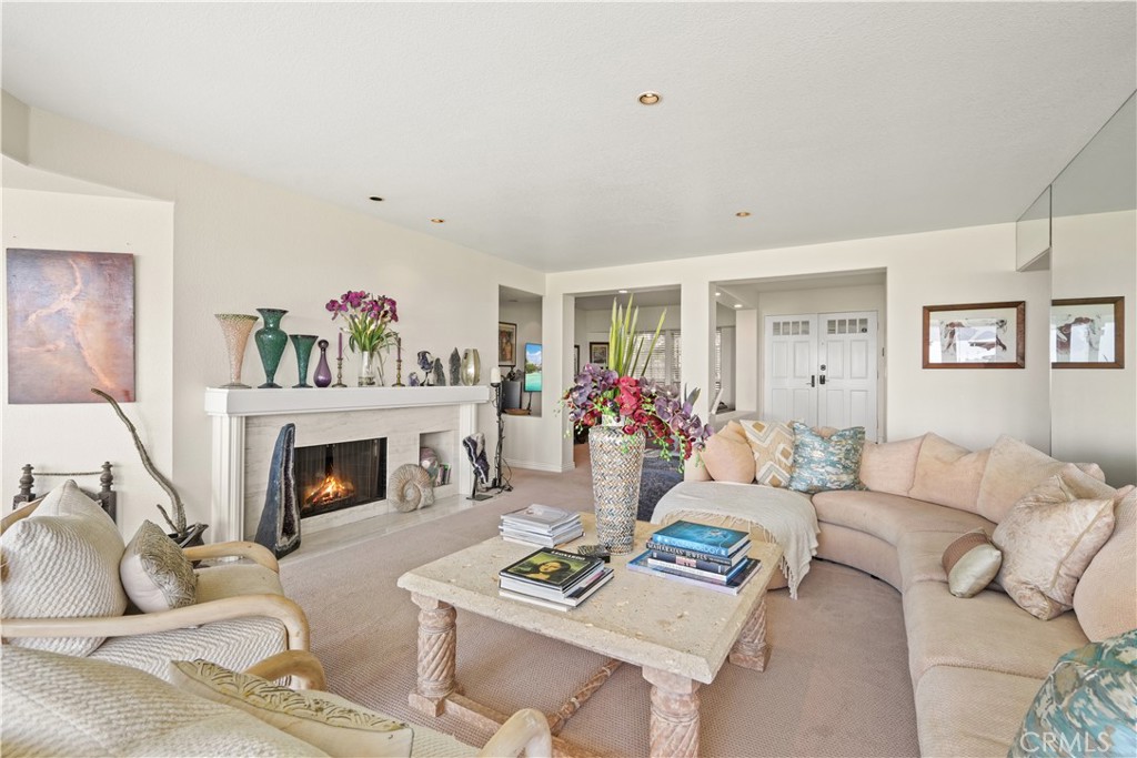 35 Northampton Court 118 Newport Beach CA, 9266064112062863489121