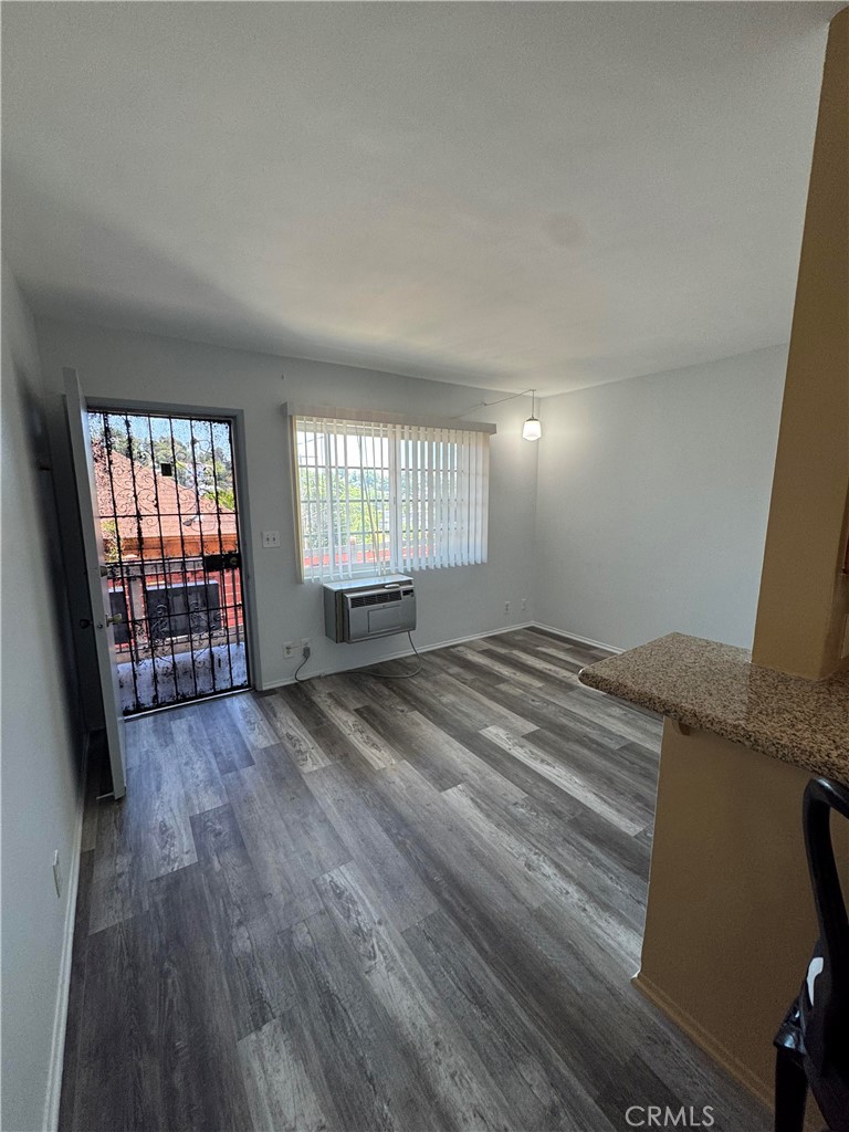$2,200/month 3136 Perlita Avenue 1 Atwater Village CA, 9003964045830955010120