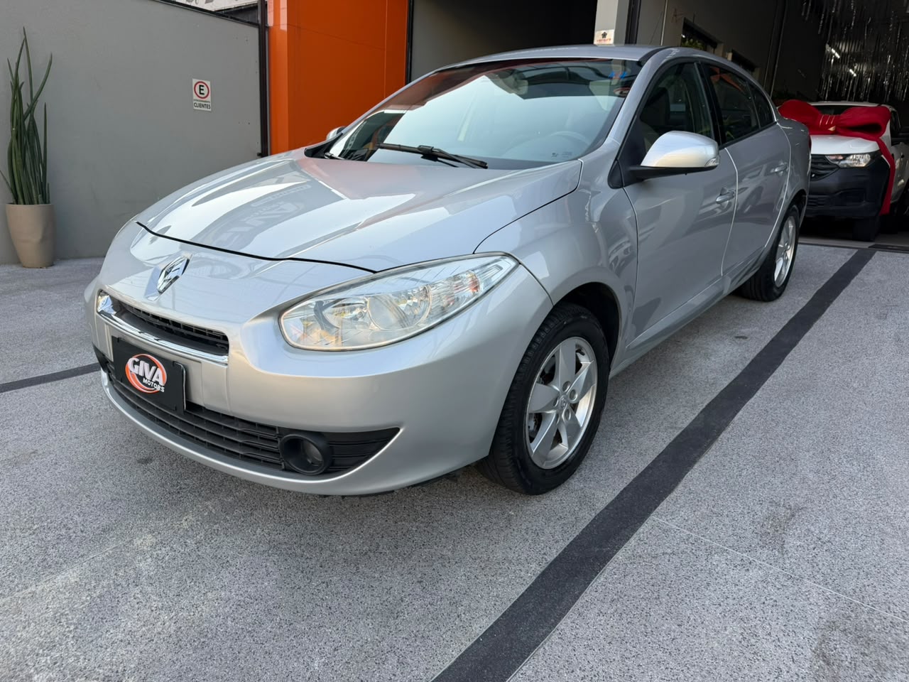 RENAULT FLUENCE 2014 2.0 DYNAMIQUE 16V FLEX 4P MANUAL