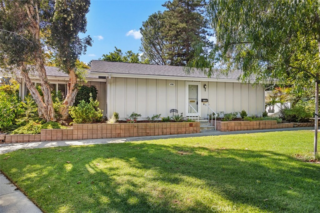 416 Avenida Castilla A Laguna Woods CA, 9263764123815817475122