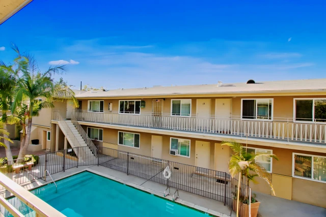 Sepulveda Court63581151546753122