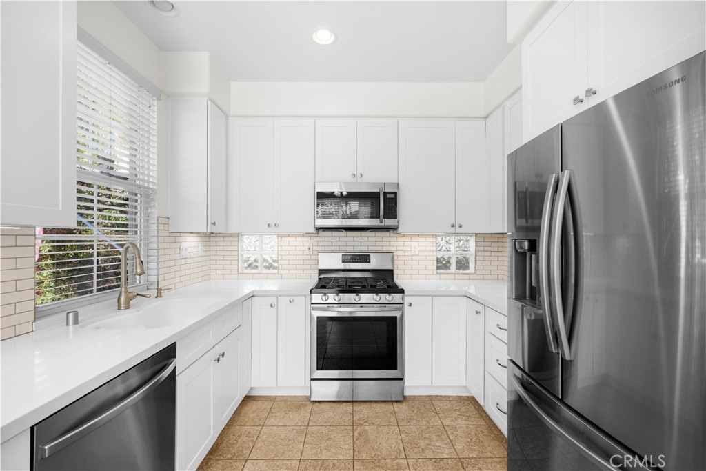 17 Keystone Dr Ladera Ranch CA, 9269464122476645505120