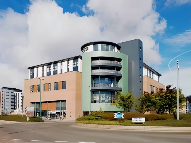 Dream Apartments Dundee64195400092801125