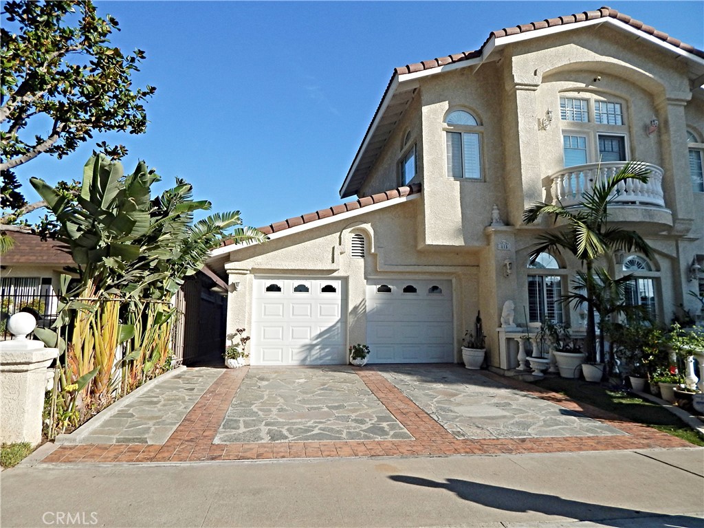 $3,450/mes 815 S Ponderosa Street Orange CA, 9286664098091807363120