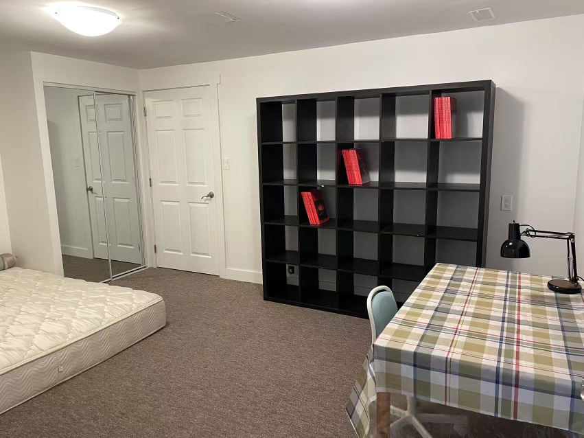 [South Surrey] Entire Second Floor for Rent in South Surrey Detached House: 3 Bedrooms63300622108033123