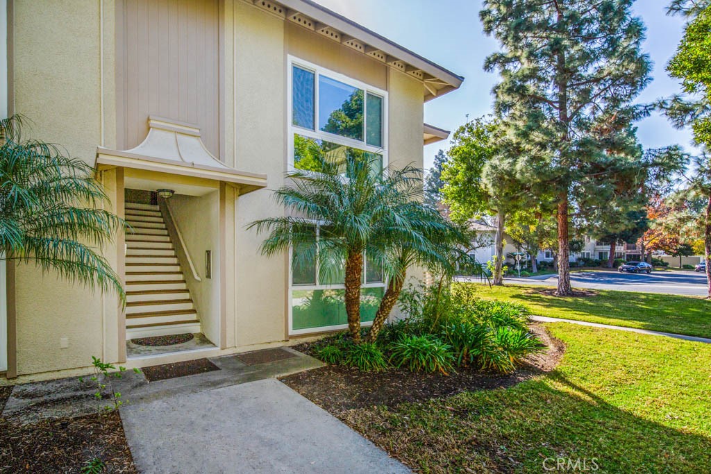 378 Avenida Castilla O Laguna Woods CA, 9263764131335553281120