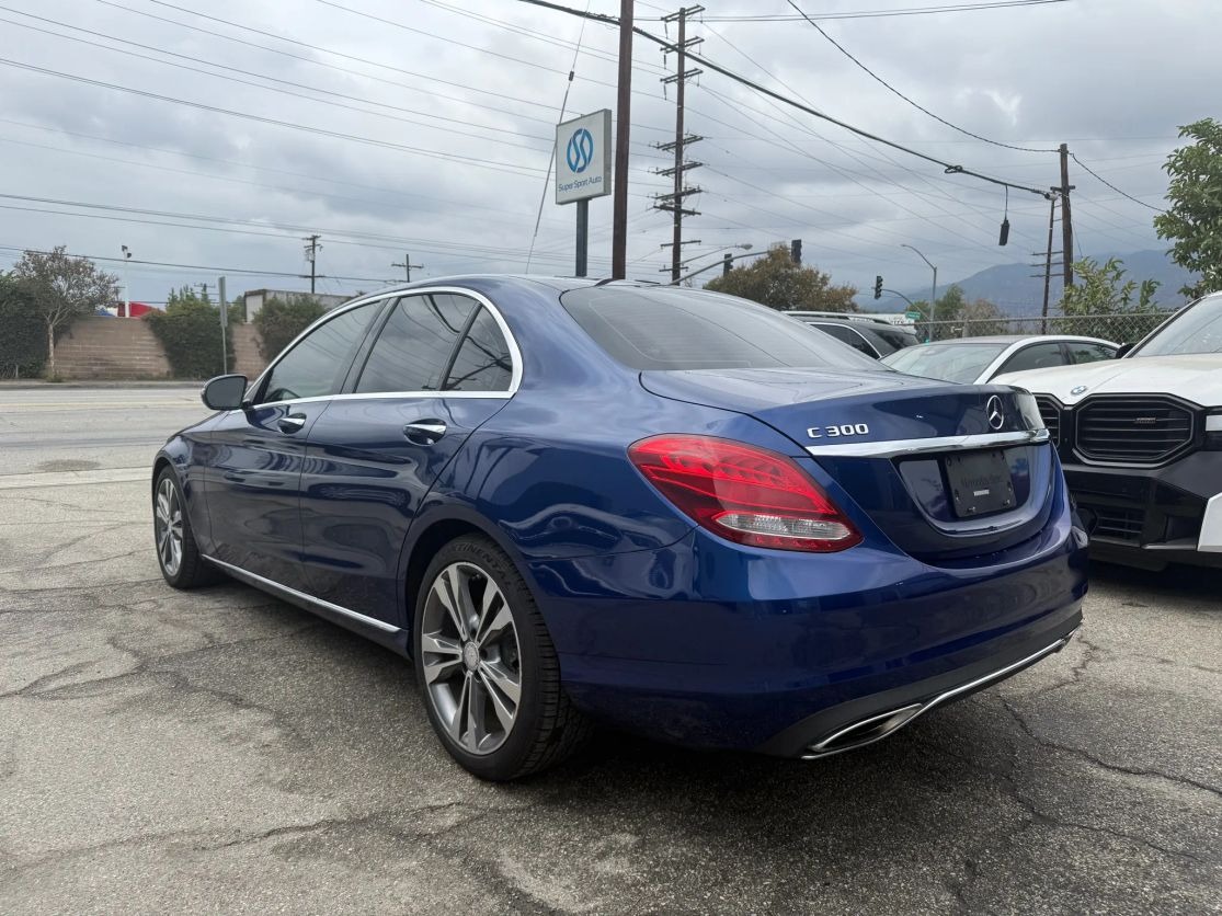 2017 MERCEDES-BENZ C-CLASS64035767373827126