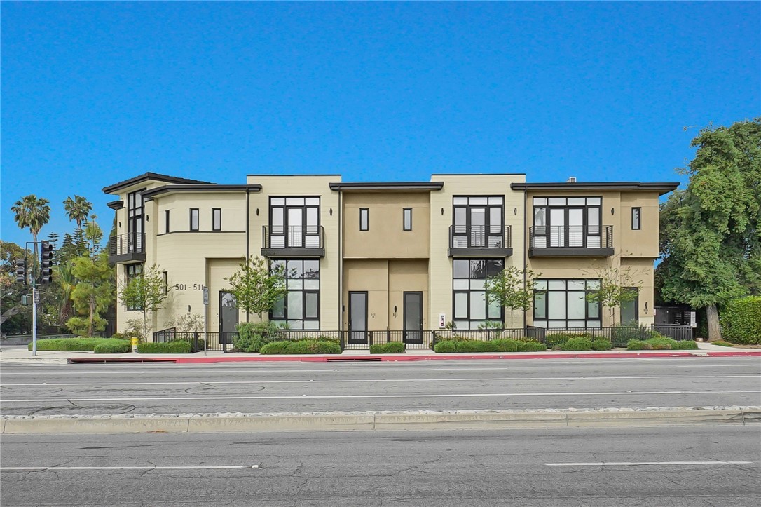 501 N Santa Anita B, Arcadia CA, 9100664065338768899122